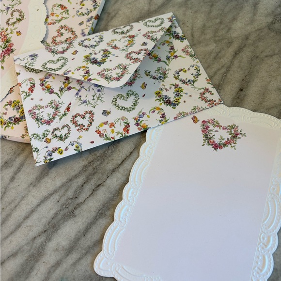 Carol Wilson decorative note card and  envelope portfolio stationary PARTIAL SET - Picture 6 of 7